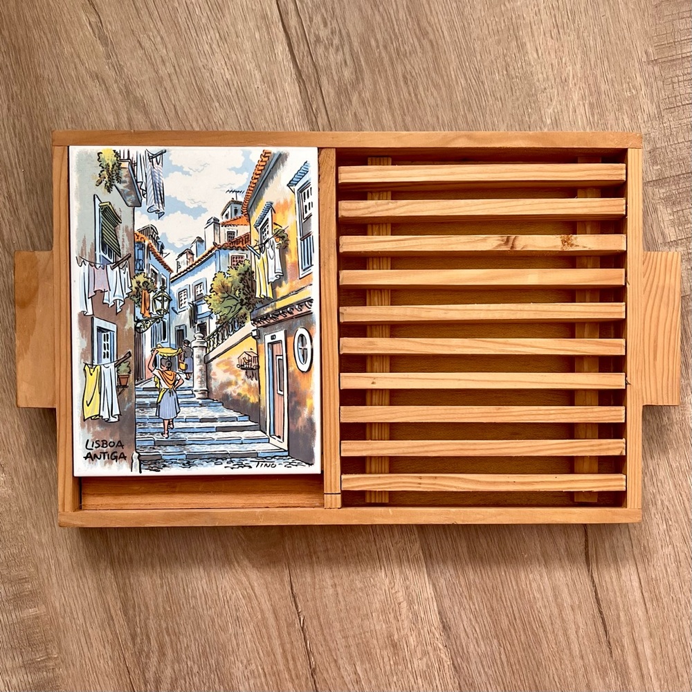 Wood‎ Bread Cutting Board with Crumb Catcher | Tea Tray | Ceramic Holder Signed